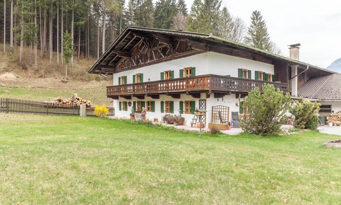 Hammersbach Apartment | Apartment 'Haus Niklos - Waldeck' with Mountain View, Garden & Wi-Fi