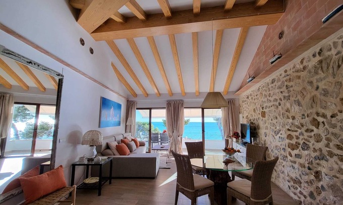 Altea Apartment | APARTMENT IN 1st LINE OF CAP NEGRET BEACH 35 1st ALTEA (WIFI)