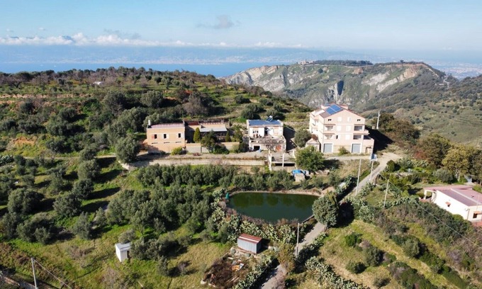 Reggio Calabria Other | Apartment in a Farmhouse 'Agriturismo Sant' Anna Ortì' with Sea View, Shared Garden and Wi-Fi