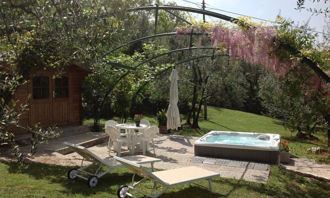 Villamagna Apartment | Apartment in a typical tuscan farmhouse