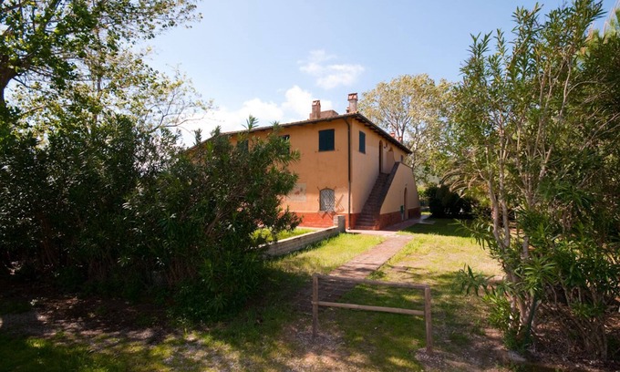Giannella House | Apartment in an ancient Maremma farmhouse 250 meters from the Giannell beach
