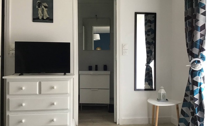 Quartier du vieux cimetiere Apartment | Apartment in Caen