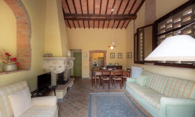 Simignano Cottage | Apartment in Chianti with pool ID 450