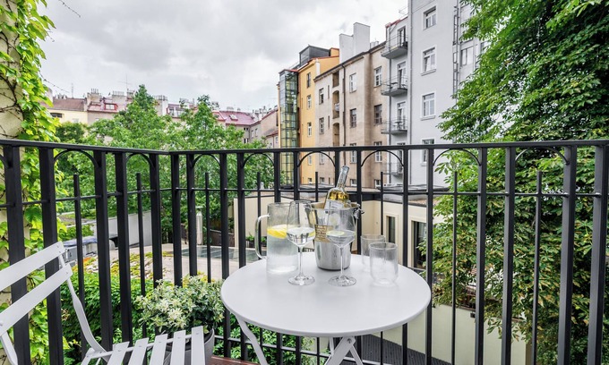 Letna Apartment | Apartment in Clouds Letná Luxury Balcony