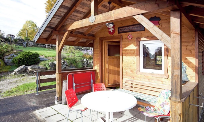 Urberg Apartment | Apartment in Dachsberg with Garden, BBQ & Bar