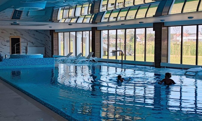 Dziwnow Apartment | Apartment in Dziwnow by River and Beach