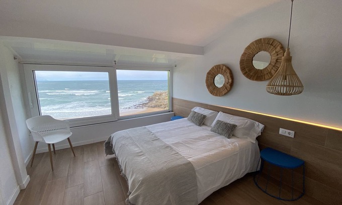 Suances Apartment | Apartment in front of the sea in Los Locos beach.