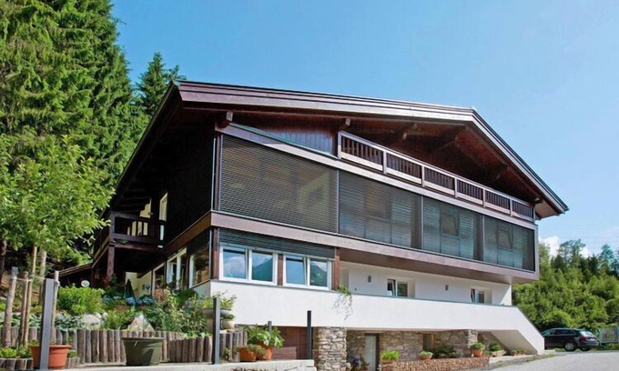 Schonbach Apartment | Apartment in Hohe Tauern with Mountain Views