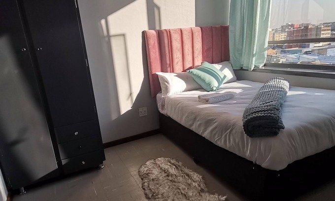 Downtown Johannesburg Apartment | Apartment in Johannesburg