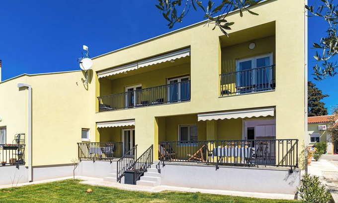 Medulin Apartment | Apartment in Medulin near Bijeca Beach