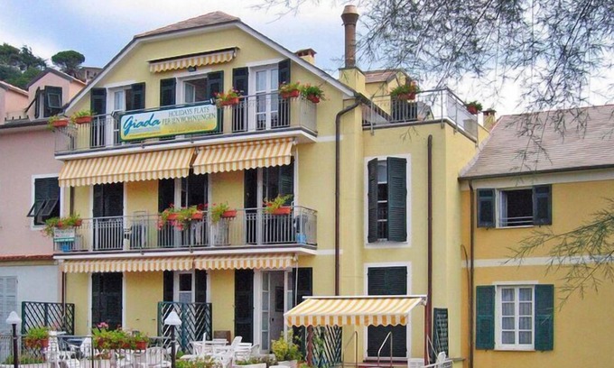Moneglia Apartment | Apartment in Mongelia