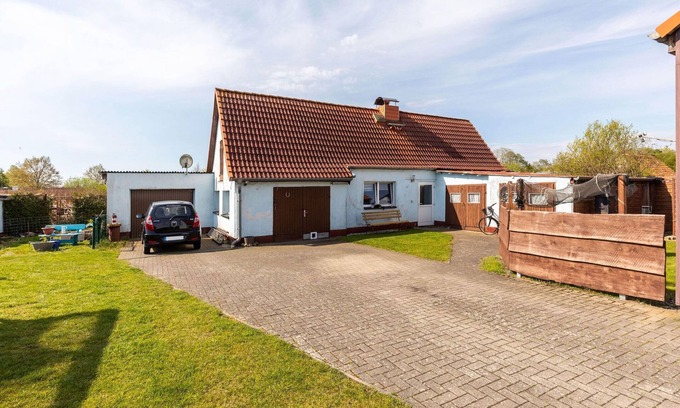 Martensdorf House | Apartment in Niepars near Forest Walks