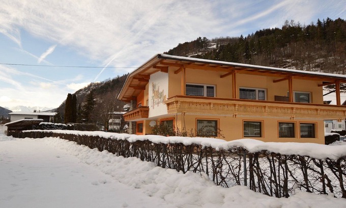 Oetz Apartment | Apartment in Oetz near Ski Lift