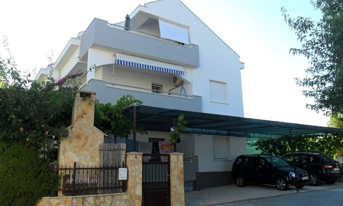 Businci Apartment | Apartment in Okrug Gornji with Seaview, Balcony, Air condition, WIFI (4790-4)