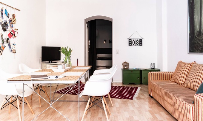 Friedrichshain Apartment | Apartment in one of the most fashionable districts of Berlin: Friedrichshain.