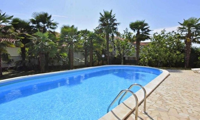 Mali Maj Apartment | Apartment in Poreč with Balcony, Air condition, WIFI (819-2)