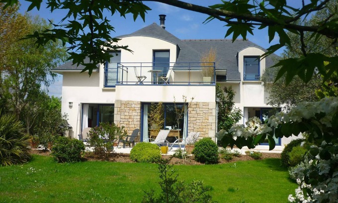 Riantec Apartment | Apartment in Private House