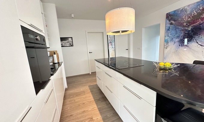 Haaleiti Apartment | Apartment in Reykjavik
