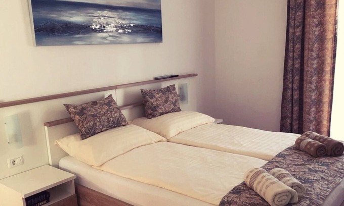 Borik Apartment | Apartment in Rovinj (Borik) Top quiet location - 150m beach - balcony - climate