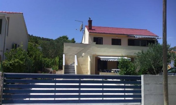 Slatine Apartment | Apartment in Slatine with Seaview, Terrace, Air condition, WIFI (5130-2)