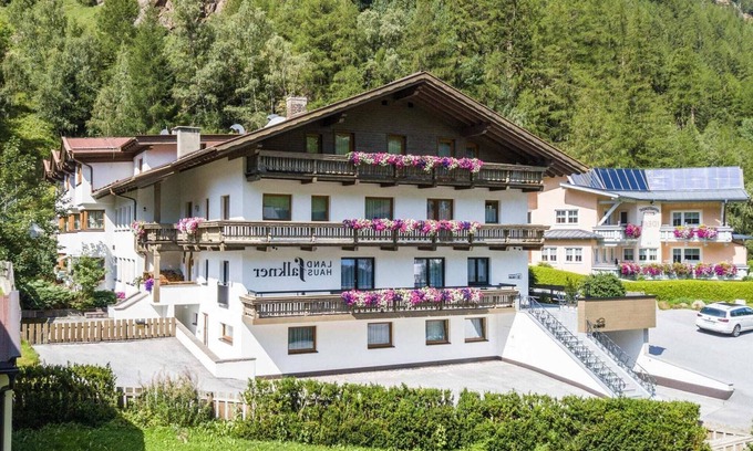 Soelden Apartment | Apartment in Sölden with a ski storage