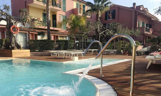 Poggi Apartment | Apartment in the Villa Giada holiday complex in Imperia