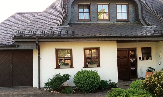 Ulmen Apartment | Apartment in Ulmen with Garden and BBQ