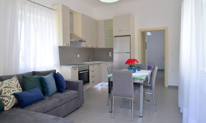 Zefiria Apartment | Apartment in Zephyria