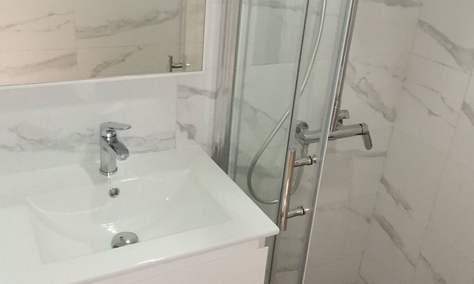 Zuljana Apartment | Apartment in Žuljana with Terrace, Air condition, WIFI (3558-4)