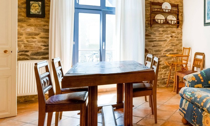 Le Pouldu Apartment | Apartment is approx. 100 metres from the Atlantic