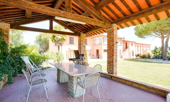 Ferretto House | Apartment in Castiglione near Lake Trasimeno