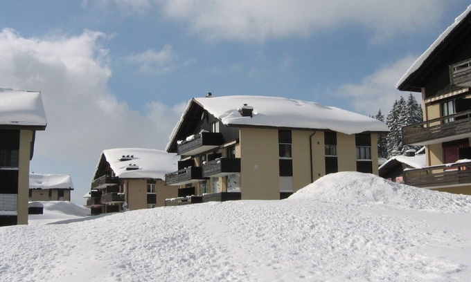 Mitloedi Apartment | Apartment Kaiser D19 by Interhome