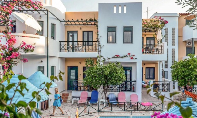 Mirtos Apartment | Apartment Kastro Apartment by Interhome