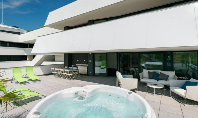 Balatonszemes Apartment | Apartment Kenese by Interhome