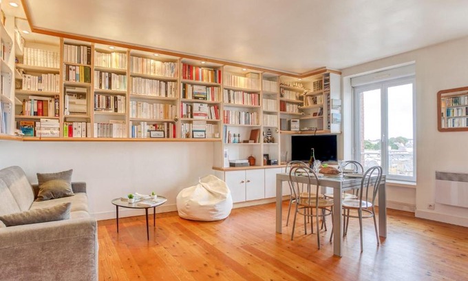 Dinard Apartment | Apartment Ker Louis 2 by Interhome