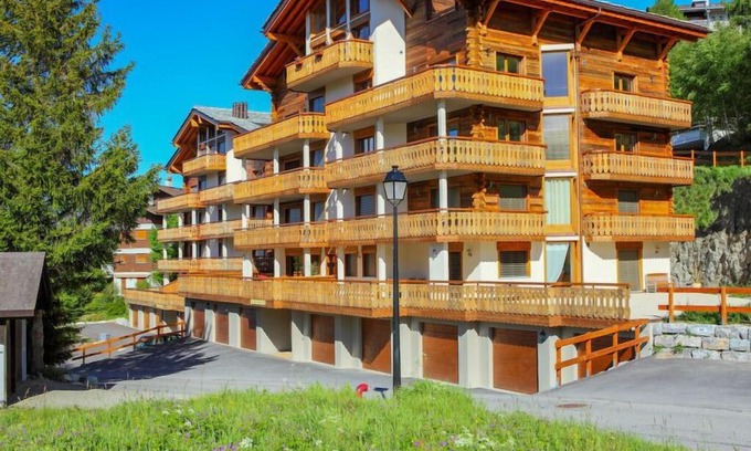 Saint-Pierre-de-Clages Apartment | Apartment Les Cimes Blanches 501 A in Nendaz - 8 persons, 4 bedrooms