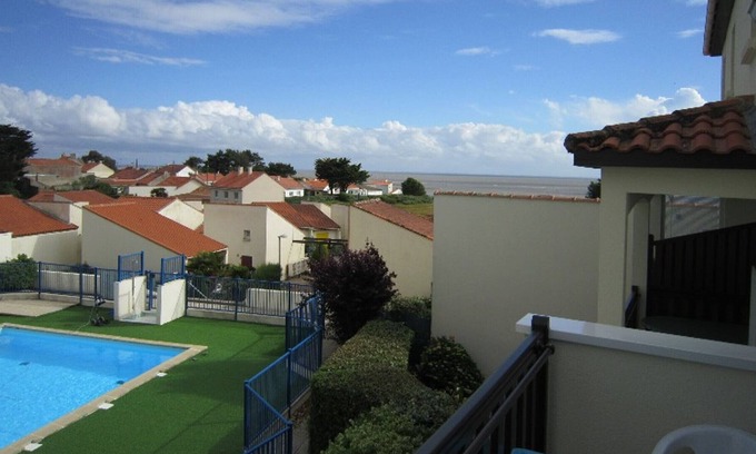 La Bernerie-en-Retz Apartment | Apartment La Bernerie-en-Retz, 2 bedrooms, 4 people