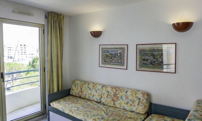 Frejus Port Apartment | Apartment L'Open in Fréjus - 4 persons, 1 bedrooms