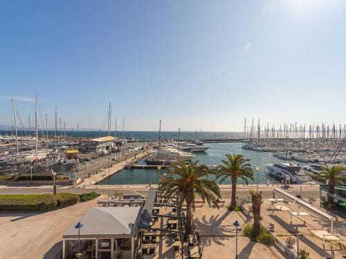 Toulon - Hyeres Apartment | Apartment La Balancine by Interhome