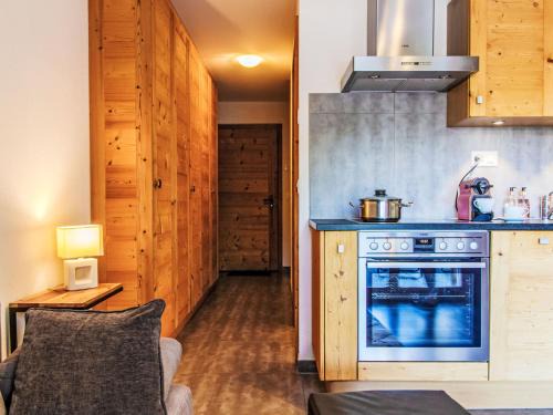 Saint-Pierre-de-Clages Apartment | Apartment la Ferme de Sandra F0 by Interhome