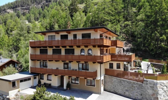 Soelden Apartment | Apartment Leiter by Interhome