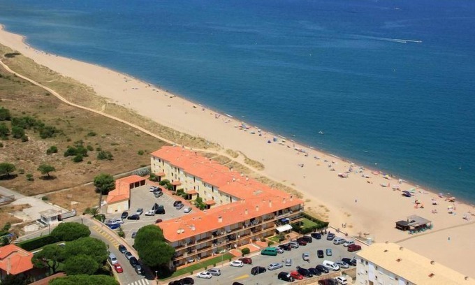 Pals Apartment | Apartment Les Dunes 1 dorm in Pals - 3 persons, 1 bedrooms