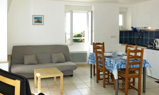 Planguenoual Apartment | Apartment Les Goelands (PGX302) in Pléneuf-Val-André - 4 persons, 1 bedrooms