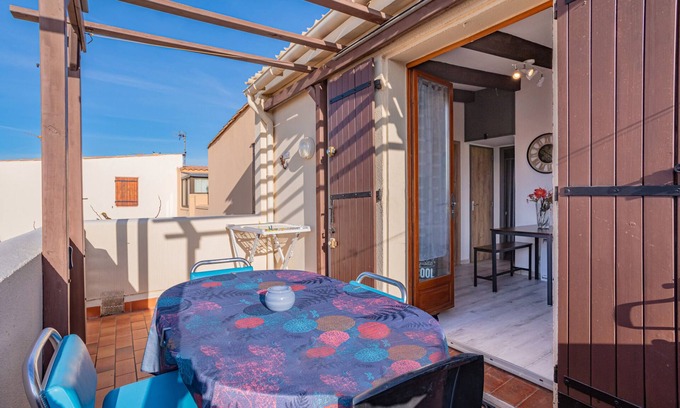 Port Leucate Apartment | Apartment 'Les Sablons' with Mountain View, Private Terrace and Air Conditioning