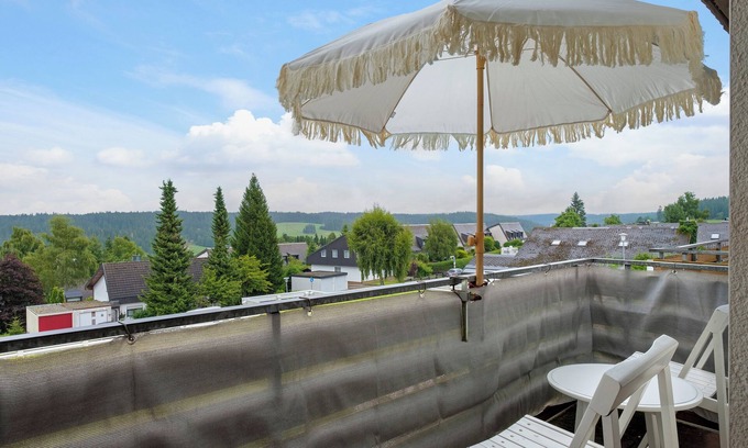 Schoenwald Apartment | Apartment 'Letti' with Balcony and Wi-Fi