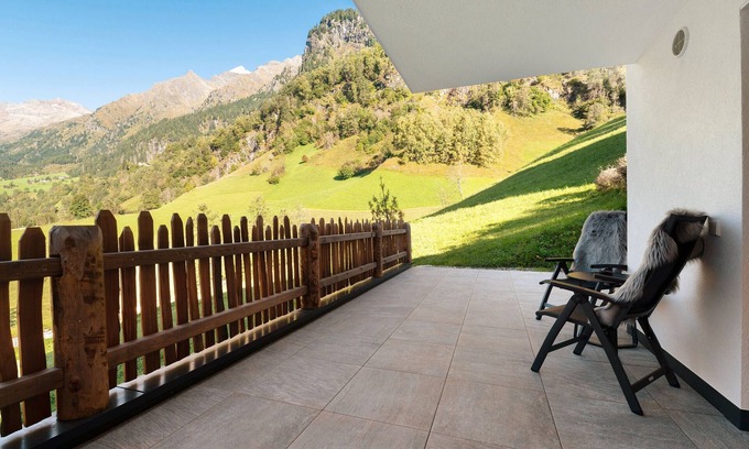 Fleres Apartment | Apartment 'Lodge 2' with Mountain View, Private Terrace and Wi-Fi