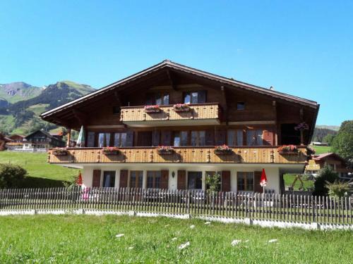 Grindelwald Apartment | Apartment Lohnerhus-2 by Interhome