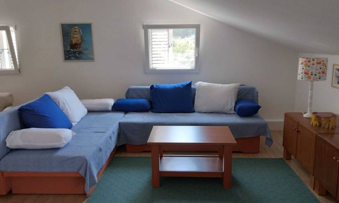 Molunat Apartment | Apartment Luna - One Bedroom Apartment with Terrace and Sea View (Molunat)