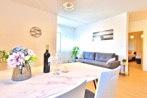 Vranjic Apartment | Apartment MAIA