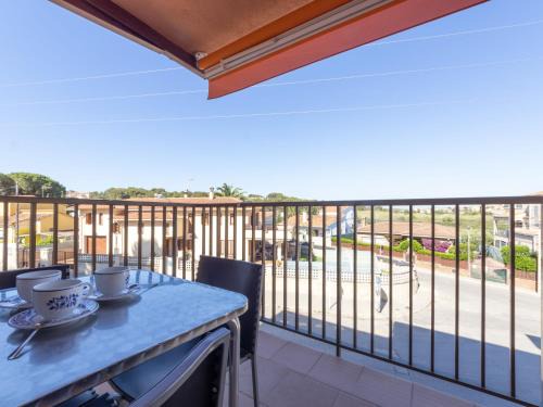 Torredembarra Apartment | Apartment Marina Pándols by Interhome